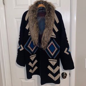 Steel Roses Aztec Print Faux Fur Cardigan | M